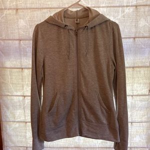 5️⃣ for 2️⃣5️⃣ | Free 2 B | Women’s Zip-up | S